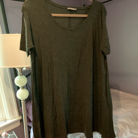 Brandy Melville Dresses & Skirts - Brandy Melville Gray T-Shirt Dress
